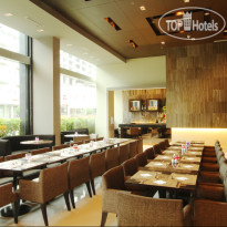 B Hotel