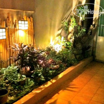 1 River Central Hostel