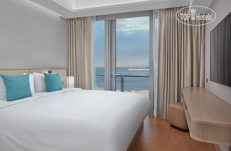 Hotel photo Lanson Place Mall Of Asia 4*