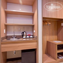 Crown Regency Hotel Makati 