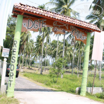Dumaguete Springs Beach Resort
