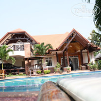 Dumaguete Springs Beach Resort