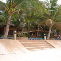 Alona Kew White Beach Resort 