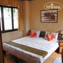 Genesis Divers & Hayahay Resort 