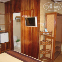 Genesis Divers & Hayahay Resort 