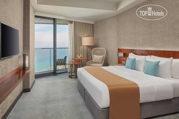 Hotel photo The Reef Island Resort Mactan 4*