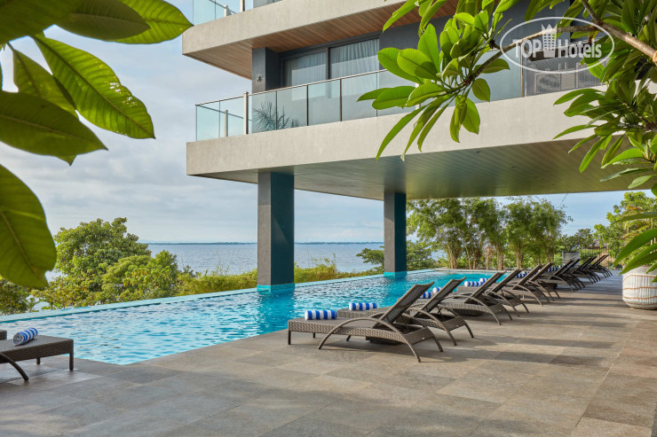 Hotel photo The Reef Island Resort Mactan 4*