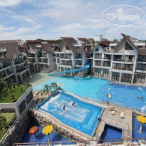 Crown Regency Resort & Convention Center
