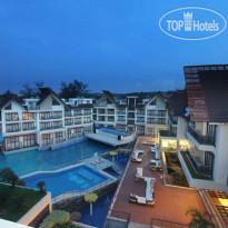 Crown Regency Resort & Convention Center