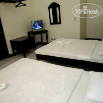 Boracay Travelodge Beach Resort 