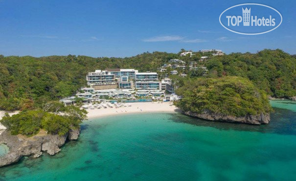Hotelier's photos Crimson Resort & Spa Boracay 5*
