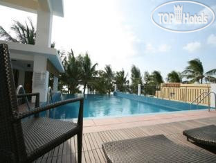 New photos from tourists Crown Regency Beach Resort 3*