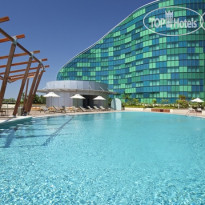 Millennium Al Rawdah Hotel 