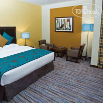 Phoenix Plaza Hotel Apartments 