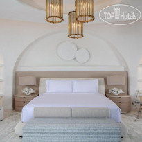 Anantara Santorini Abu Dhabi Retreat 