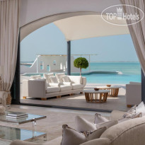Anantara Santorini Abu Dhabi Retreat 
