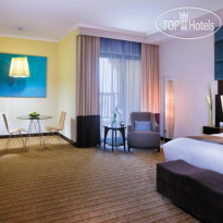 Traders Hotel Qaryat Al Beri 