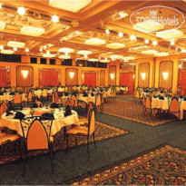 Radisson Blu Hotel & Resort, Al Ain
