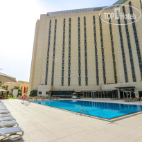 BM Acacia Hotel & Apartments