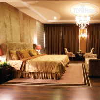 Mangrove Hotel 