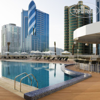 Novotel Fujairah Бассейн