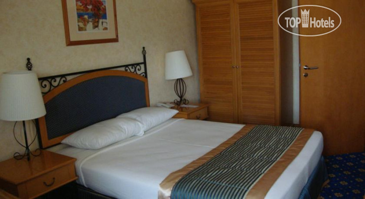 New photos from tourists City Plaza Hotel 4*