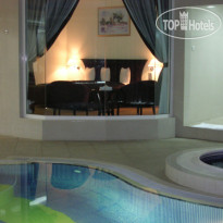 Royal Beach Hotel & Resort Empire Villa