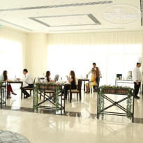 Uptown Hotel Apartment Fujairah by Gewan