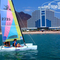 Le Meridien Al Aqah Beach Resort