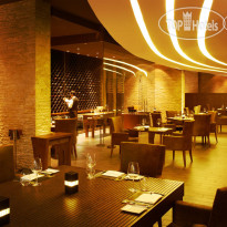 Sofitel Dubai The Palm Resort & Spa 