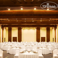 Sofitel Dubai The Palm Resort & Spa 