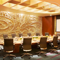 Sofitel Dubai The Palm Resort & Spa 