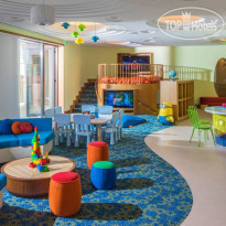 Four Seasons Resort Dubai at Jumeirah Beach Игровой клуб