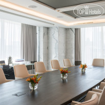 Sheraton Grand Hotel Конференц-зал