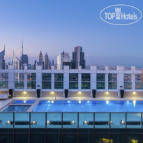 Sheraton Grand Hotel Отель