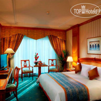 Knight Castle Hotel
