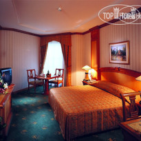 Knight Castle Hotel