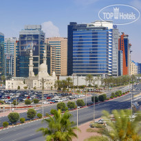 Sheraton Dubai Creek Hotel and Towers