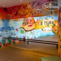 Dubai Marine Beach Resort & Spa 