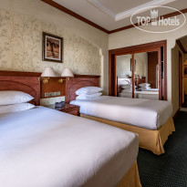 Riviera Hotel Dubai Standard Room Souk view