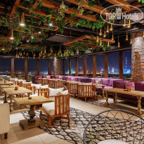 Hyatt Regency Dubai Creek Heights Eve Penthouse & Lounge - Rooft