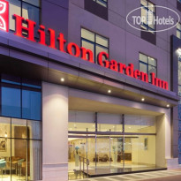 Hilton Garden Inn Dubai Al Muraqabat Отель