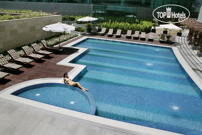 BurJuman Arjaan by Rotana (closed)