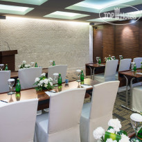 Majestic City Retreat Hotel