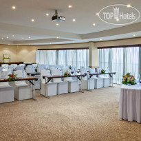 Majestic City Retreat Hotel