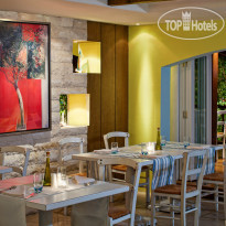 Majestic City Retreat Hotel