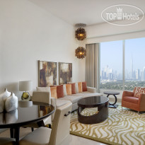 Marriott Executive Apartments Al Jaddaf Гостиная апартаментов с 1 спал