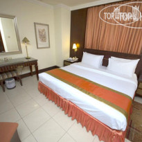Pearl City Suites