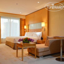 Carlton Downtown Hotel