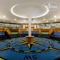 Queen Elizabeth 2 Mindship Lobby